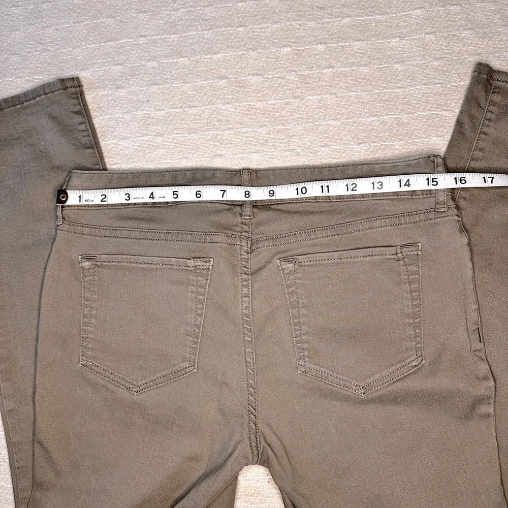 EDDIE BAUER Curvy  Jeans size 4 light tan - Picture 5 of 9